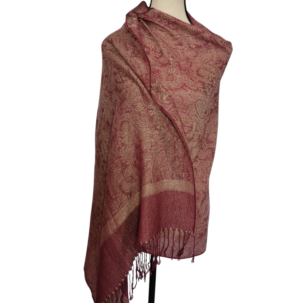 Pashmina Magenta Over Cream Pashmina With Silk Fringed Scarf - Picture 3 of 4